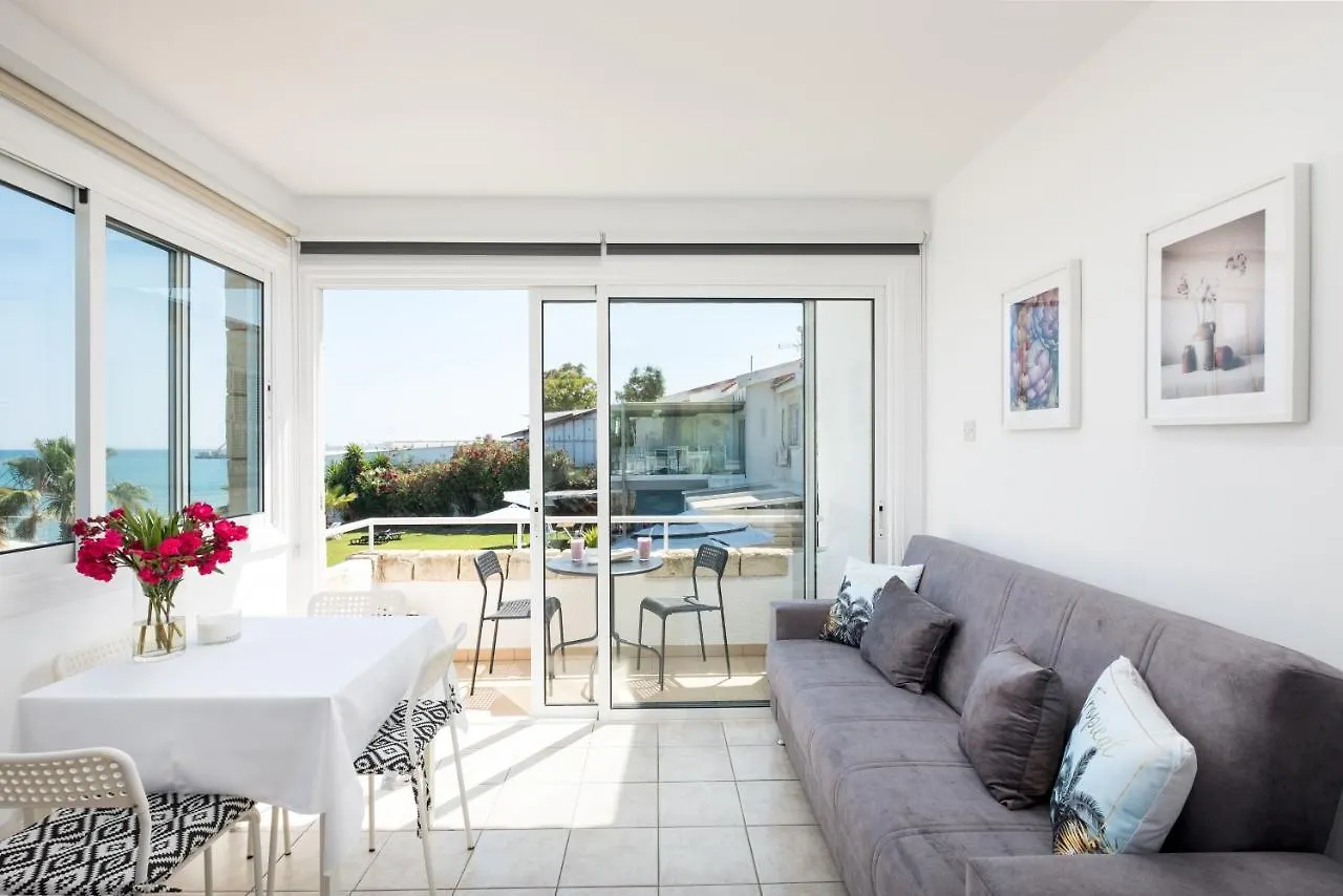 Oceanview Apartment Larnaca